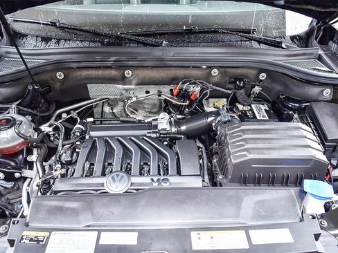 Used 2021 Volkswagen Atlas SEL Premium image 26