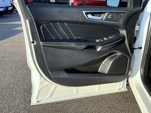 Used 2022 Ford Edge ST w/ Equipment Group 401A image 11