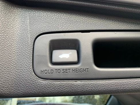 Used 2021 Honda CR-V Touring image 6