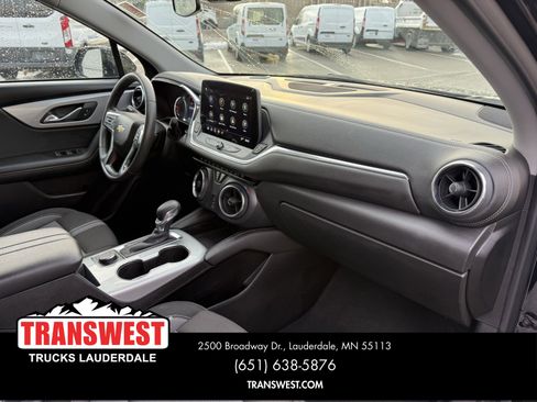 Used 2023 Chevrolet Blazer LT w/ Driver Confidence Package image 7