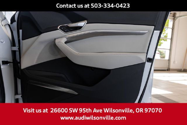 Used 2024 Audi Q8 e-tron Premium Plus w/ Premium Plus Package AWD/4WD image 27