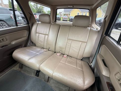 Used 2002 Toyota 4Runner Limited AWD/4WD image 19