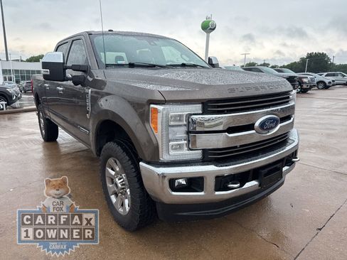 Used 2017 Ford F250 King Ranch w/ King Ranch Ultimate Package AWD/4WD image 1
