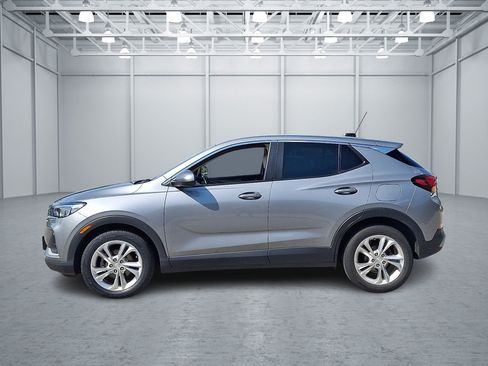 Used 2023 Buick Encore GX Preferred w/ Cold Weather Comfort Package FWD image 2