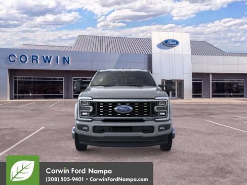 New 2026 Ford F450 Platinum w/ FX4 Off-Road Package AWD/4WD image 7