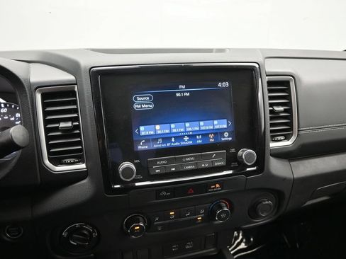 Used 2023 Nissan Frontier SV AWD/4WD image 15