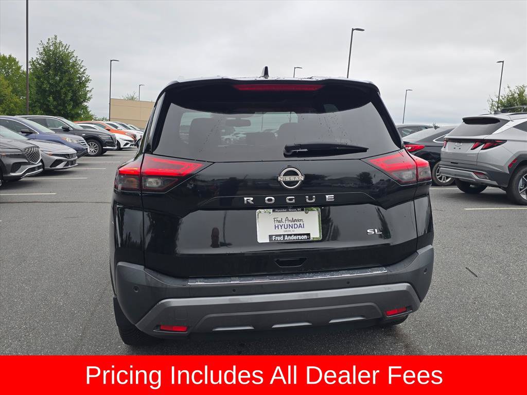 Used 2023 Nissan Rogue SL FWD image 4