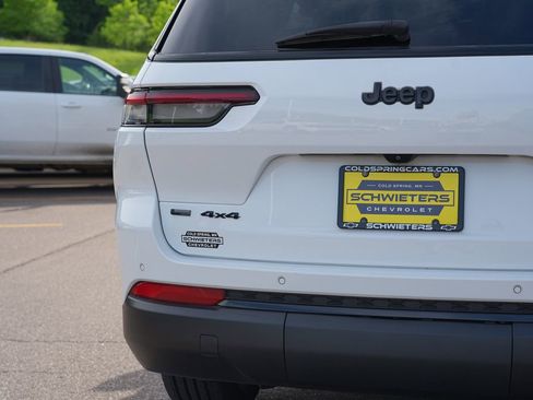 Used 2021 Jeep Grand Cherokee L Laredo AWD/4WD image 10