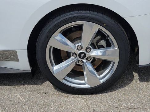 Certified 2019 Ford Mustang GT Premium RWD image 10