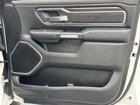 Used 2022 RAM 1500 Laramie AWD/4WD image 24