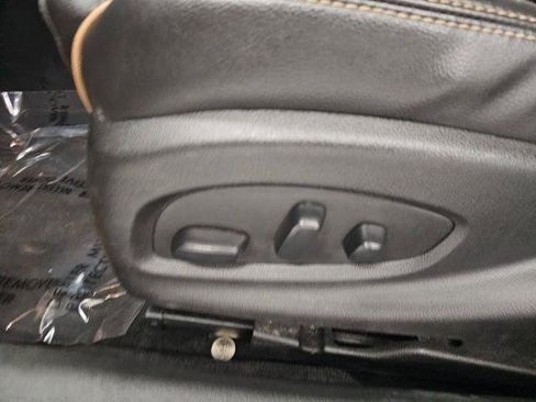 Used 2019 Chevrolet Impala Premier w/ Premier Confidence Package FWD image 11