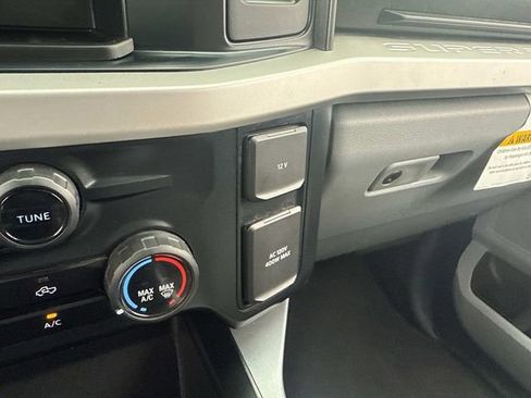Used 2024 Ford F250 XLT w/ FX4 Off-Road Package image 28