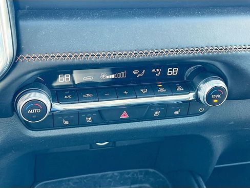 Used 2025 MAZDA CX-50 2.5 Hybrid w/ Premium Plus Pkg image 18