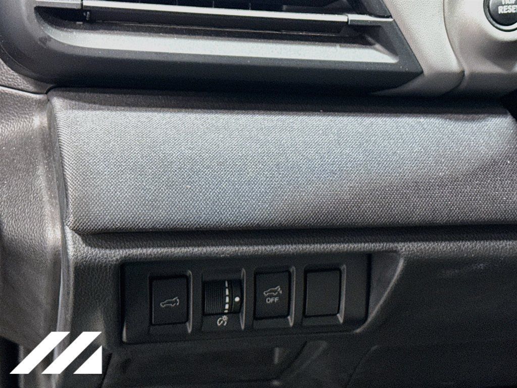 Used 2021 Subaru Outback Premium AWD/4WD image 10