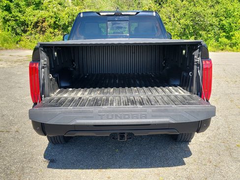 Used 2024 Toyota Tundra Limited w/ TRD Off-Road Package AWD/4WD image 17