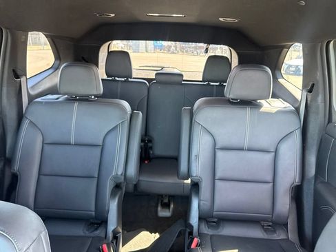 Certified 2024 GMC Acadia Elevation AWD/4WD image 25