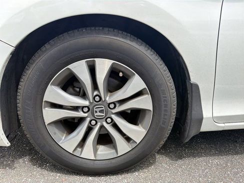 Used 2013 Honda Accord LX image 5