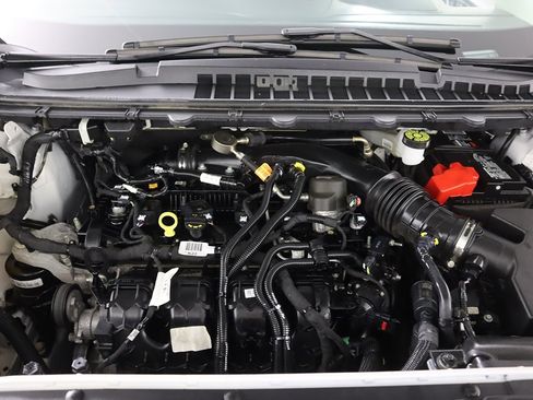 Used 2024 Ford Edge SEL image 20