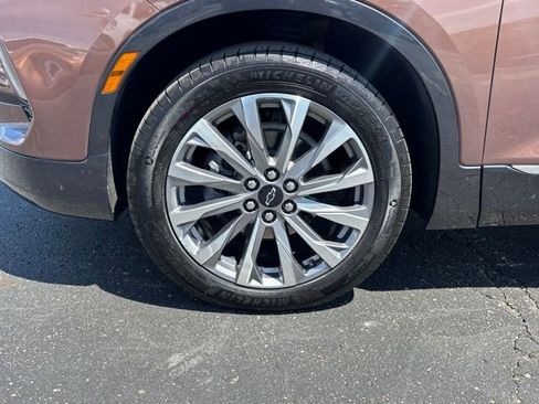 Certified 2024 Chevrolet Blazer Premier FWD image 12