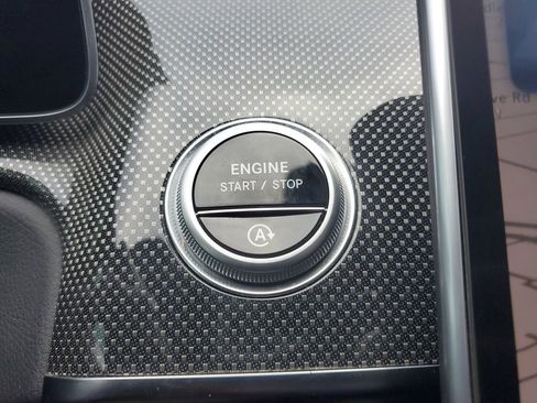 Used 2023 Mercedes-Benz S 500 4MATIC w/ AMG Line image 34