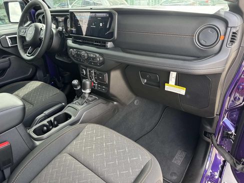 New 2026 Jeep Gladiator Mojave AWD/4WD image 10