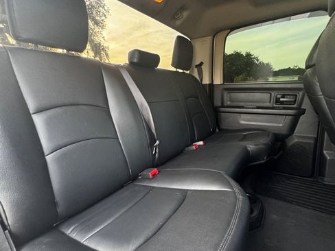 Used 2017 RAM 2500 Tradesman w/ Chrome Appearance Group image 17
