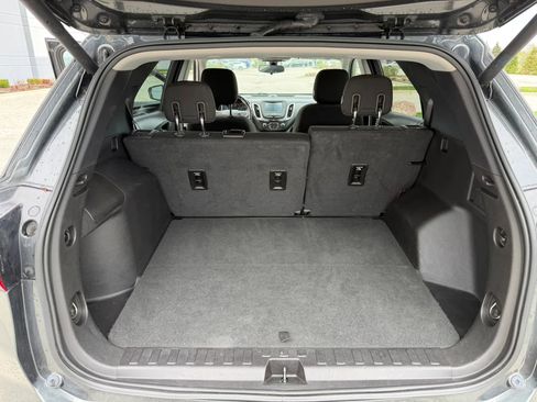 Used 2018 Chevrolet Equinox LT FWD image 30