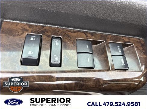 Used 2013 Ford F450 Platinum w/ Platinum Pkg image 25