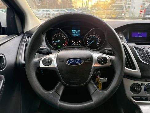 Used 2012 Ford Focus SE image 20