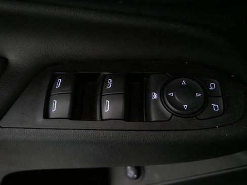 Used 2023 Chevrolet Equinox LT image 13