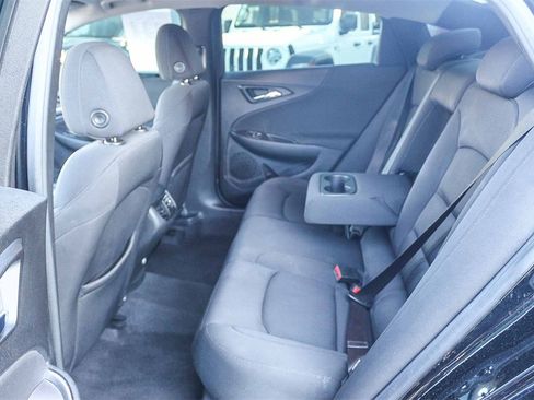 Used 2020 Chevrolet Malibu LT image 18