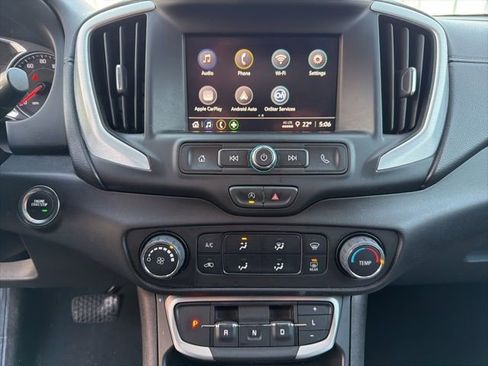 Used 2024 GMC Terrain SLE w/ LPO, Floor Liner Package image 23