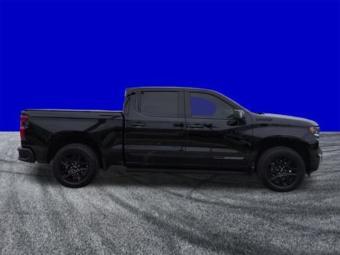 Used 2024 Chevrolet Silverado 1500 High Country w/ Midnight Edition AWD/4WD image 3