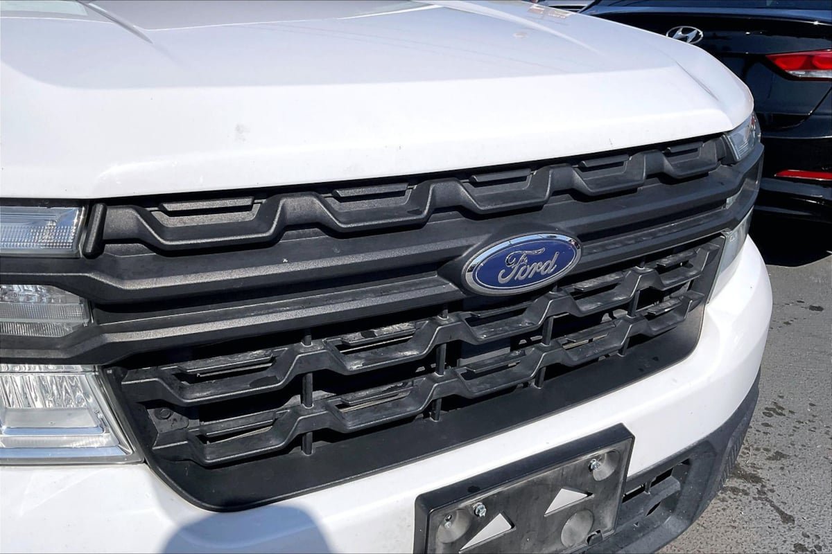Used 2022 Ford Maverick XL FWD image 28