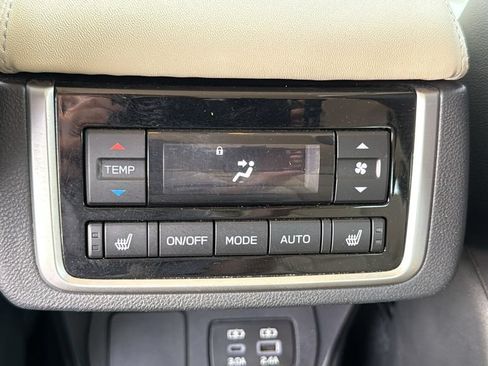 Used 2023 Subaru Ascent Limited w/ Technology Package AWD/4WD image 26