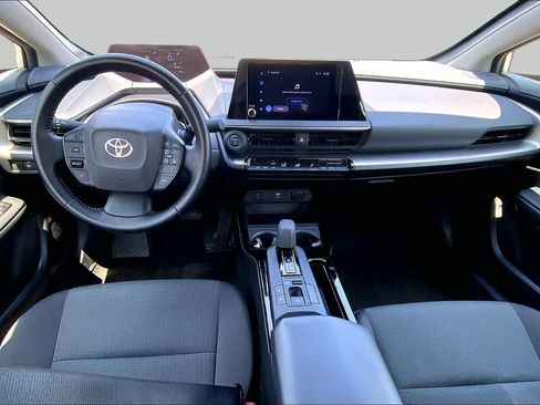 Used 2024 Toyota Prius LE FWD image 14