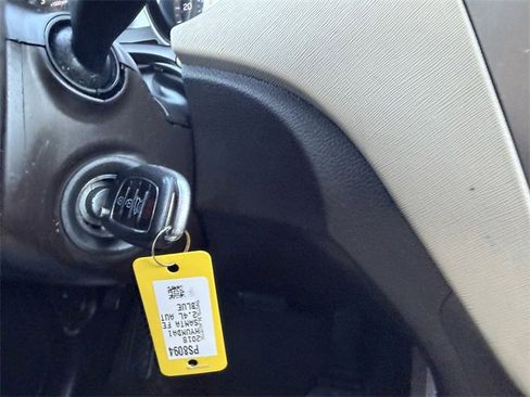 Used 2018 Hyundai Santa Fe Sport image 18