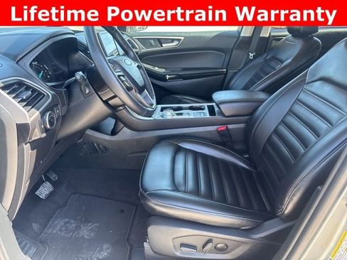 Used 2024 Ford Edge SEL image 2