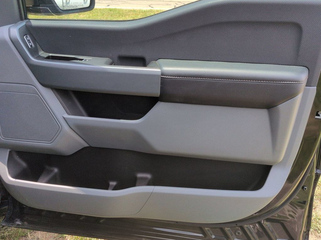Used 2023 Ford F150 XLT AWD/4WD image 34