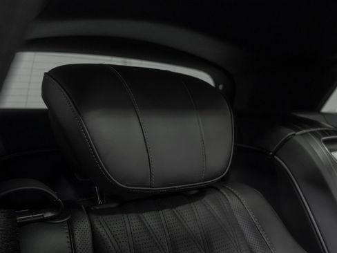 Used 2025 Mercedes-Benz Maybach GLS 600 4MATIC image 83