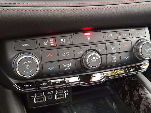 Used 2026 Dodge Durango GT AWD/4WD image 16