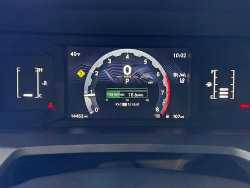 Used 2025 Toyota Tacoma SR5 image 30