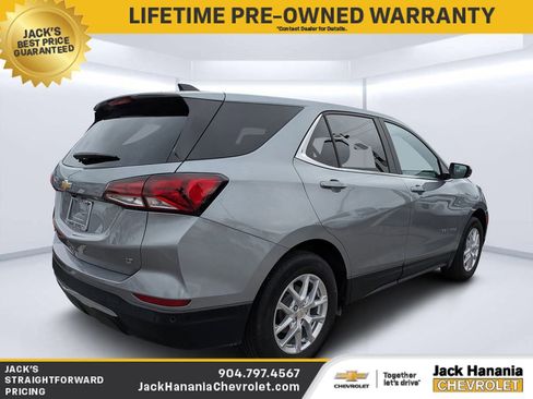 Certified 2024 Chevrolet Equinox LT FWD image 3