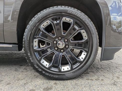 Used 2020 Cadillac Escalade Platinum AWD/4WD image 56