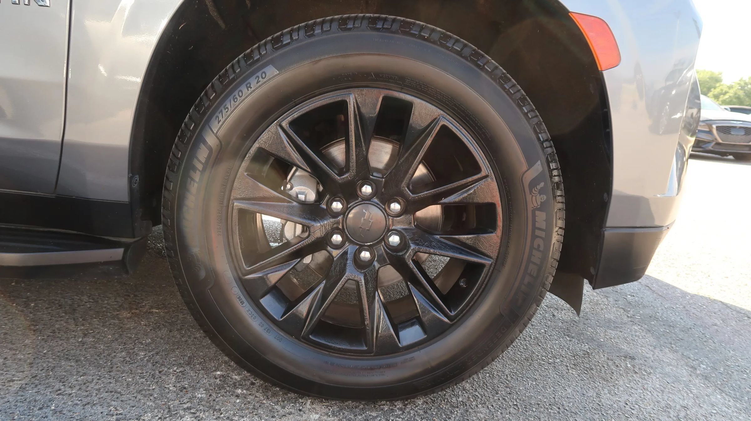 Used 2021 Chevrolet Suburban Premier w/ Premium Package RWD image 54