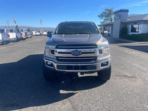 Used 2018 Ford F150 XLT image 2