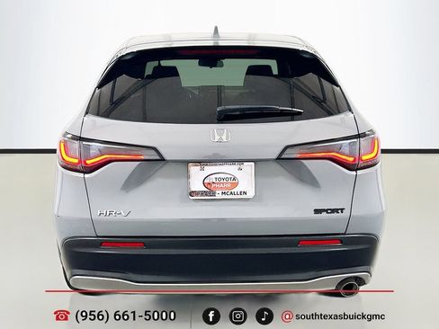 Used 2023 Honda HR-V Sport image 6