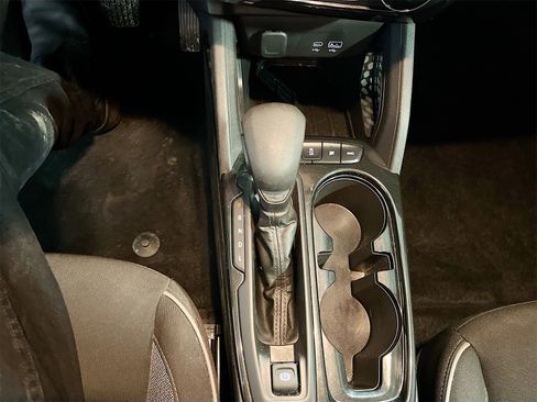 Used 2025 Chevrolet TrailBlazer LT w/ Driver Confidence Package image 17