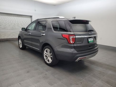 Used 2017 Ford Explorer Limited FWD image 5