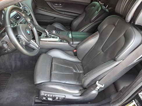 Used 2014 BMW M6 Convertible RWD image 9